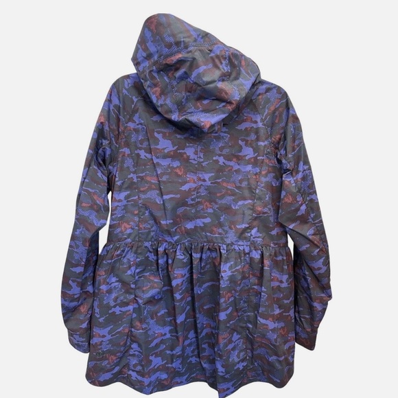 Lululemon Rain For Daze Jacket II
Hounds Camo Emperor Blue Black - Picture 10 of 10